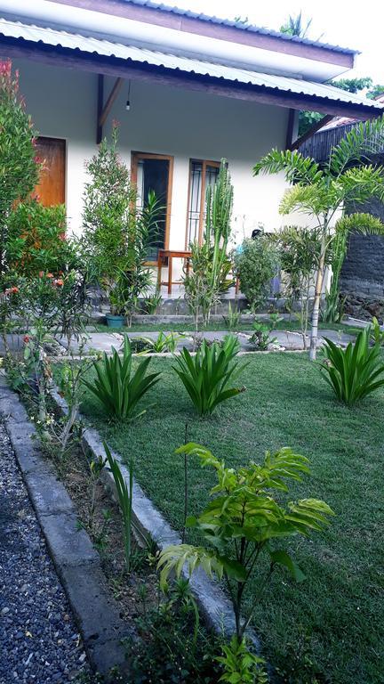 Herry Homestay Kuta  מראה חיצוני תמונה